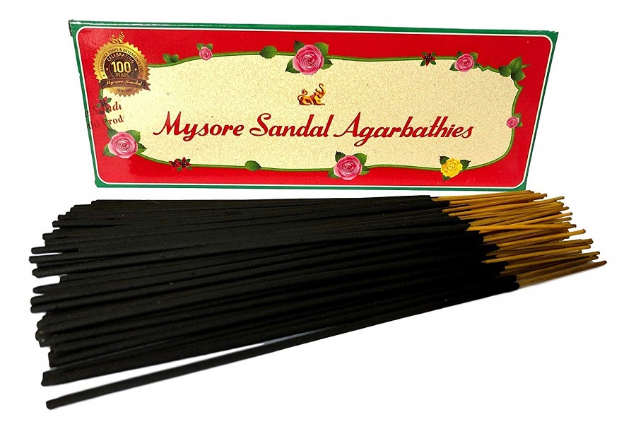 Mysore Agarbathi incense rolling