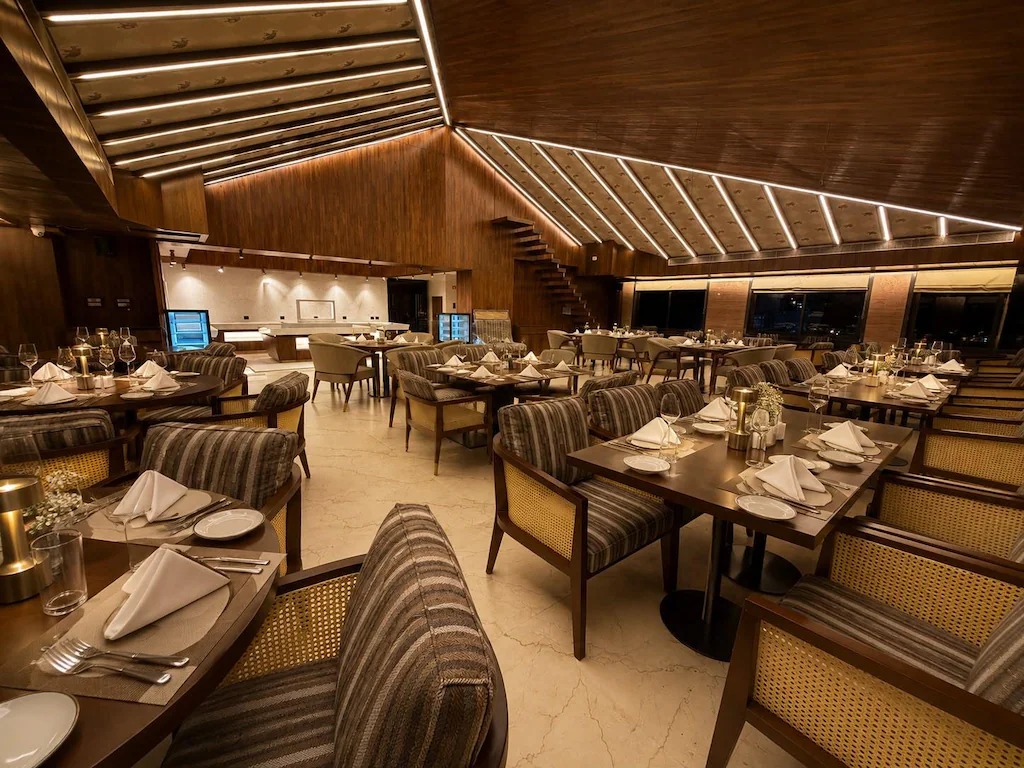 Dining at Ni Central Park, Mysuru