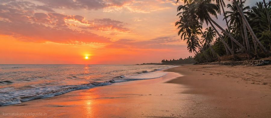 Karnataka coast representing beach getaways from Shimoga